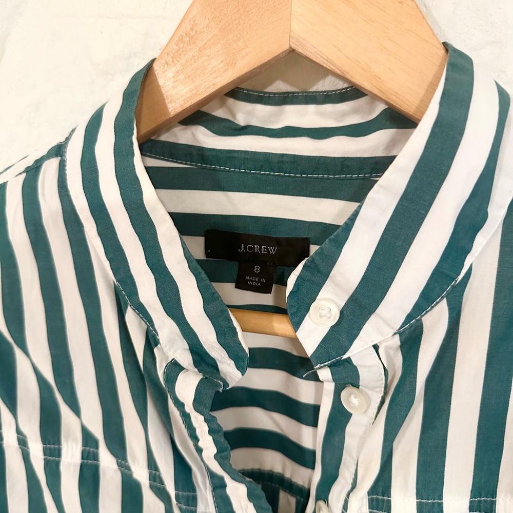 J. Crew Poplin Green and White Stripe Casual Button Down Shirt - Picture 2 of 2